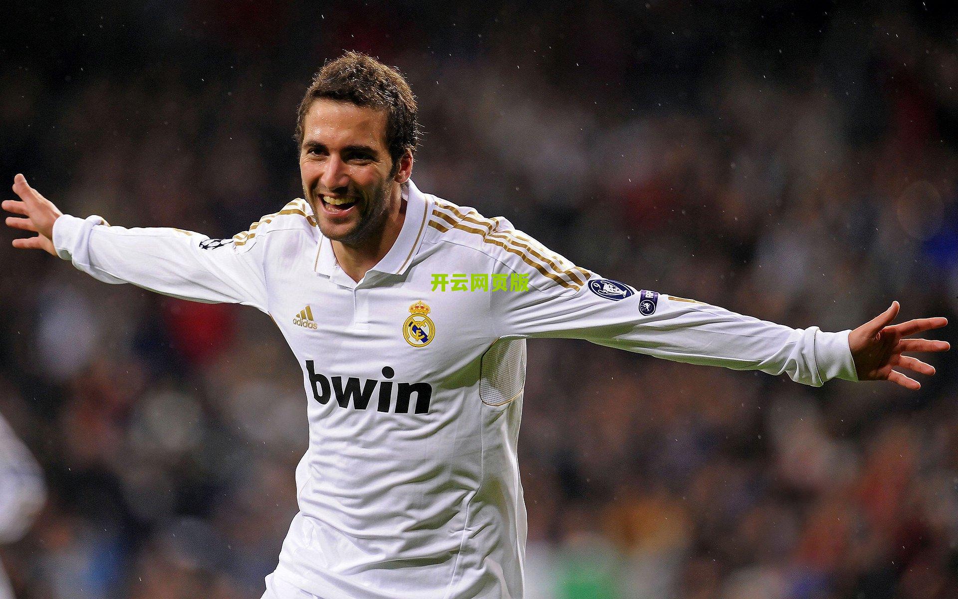 费迪南德点评约克雷斯,葡超进球含金量受质疑,但阿森纳签约或成萨卡解放关键