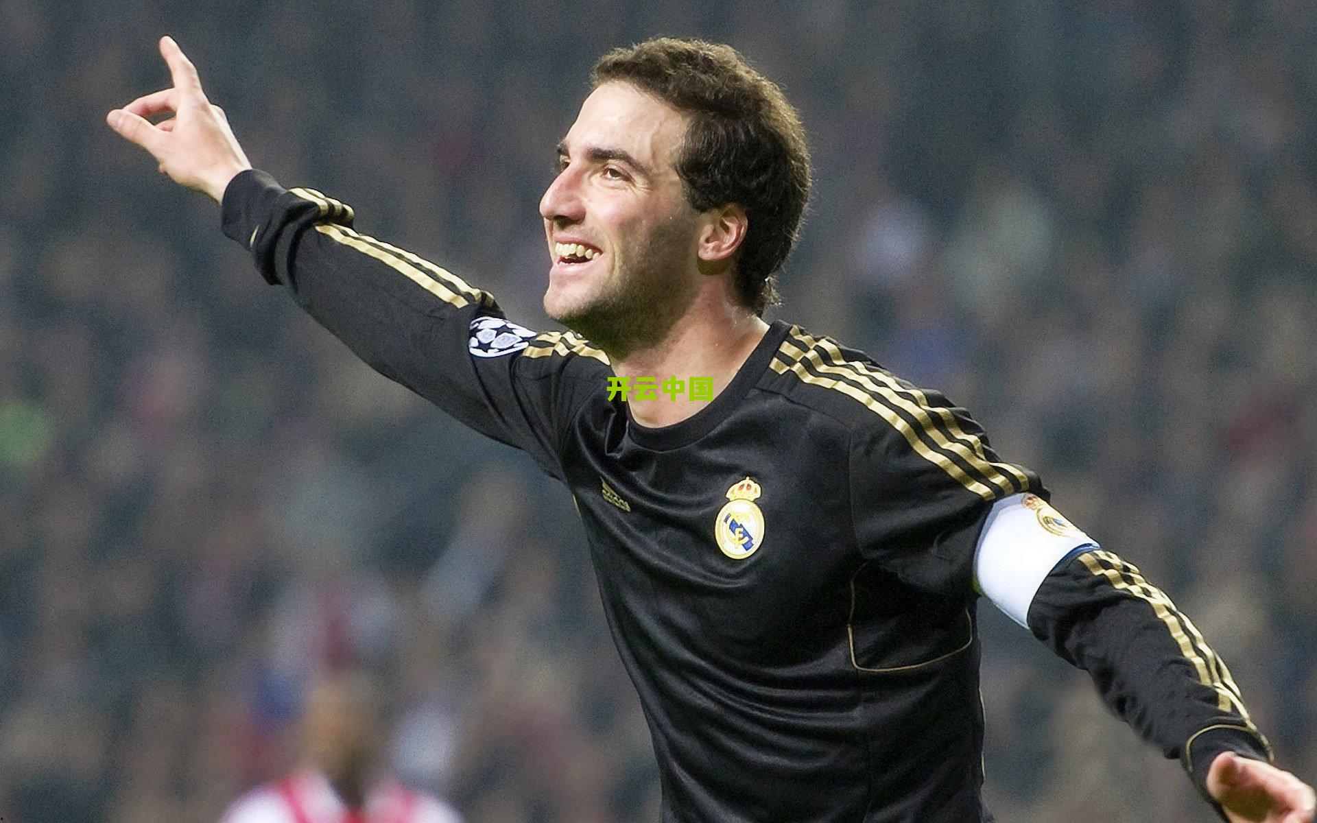 曼城考虑出售萨维尼奥,未来之星或成转会市场焦点