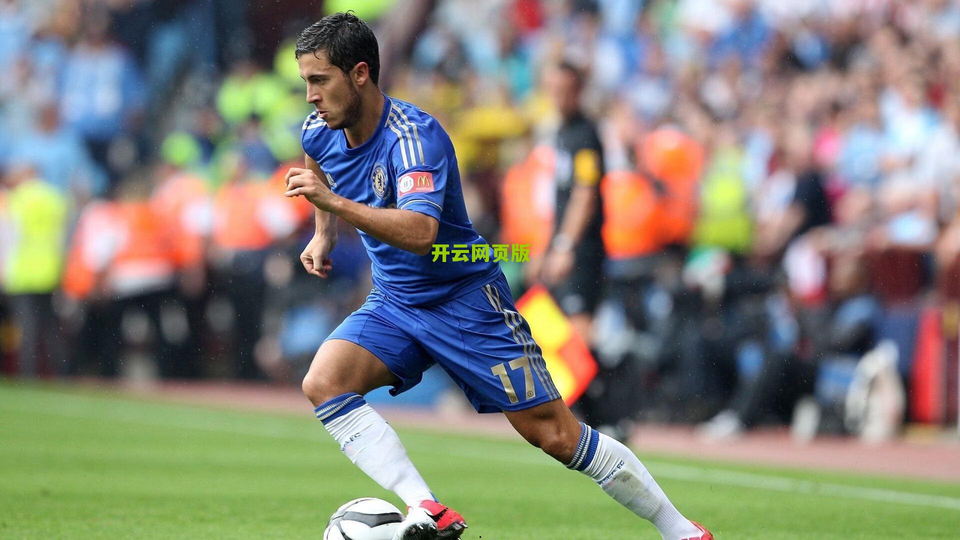 伯明翰瞄准前巴萨后卫法耶，雷恩生涯遇挫或促转会