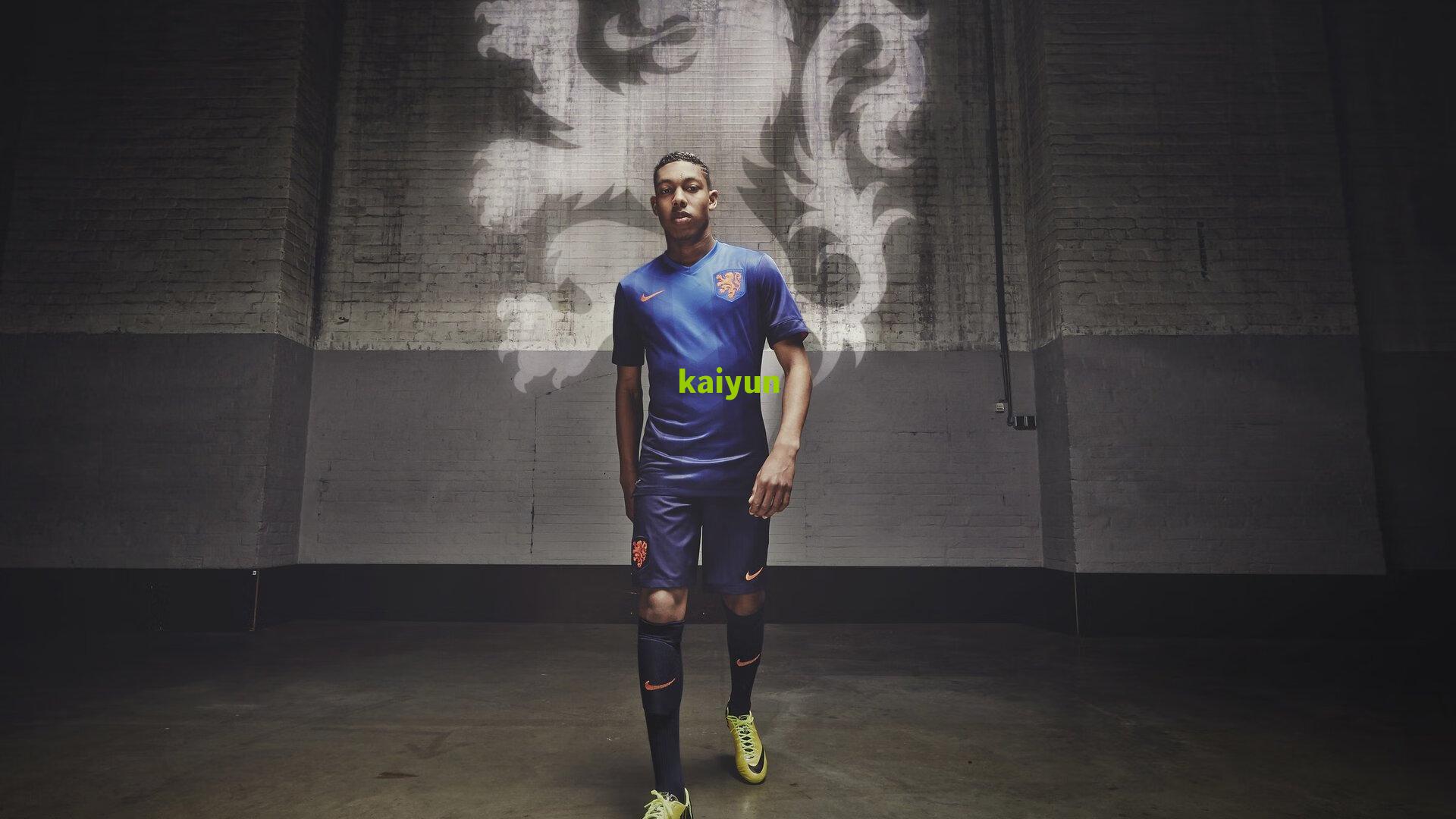 击剑国家队军训淬火砺锋芒 作风传承助力巴黎奥运备战